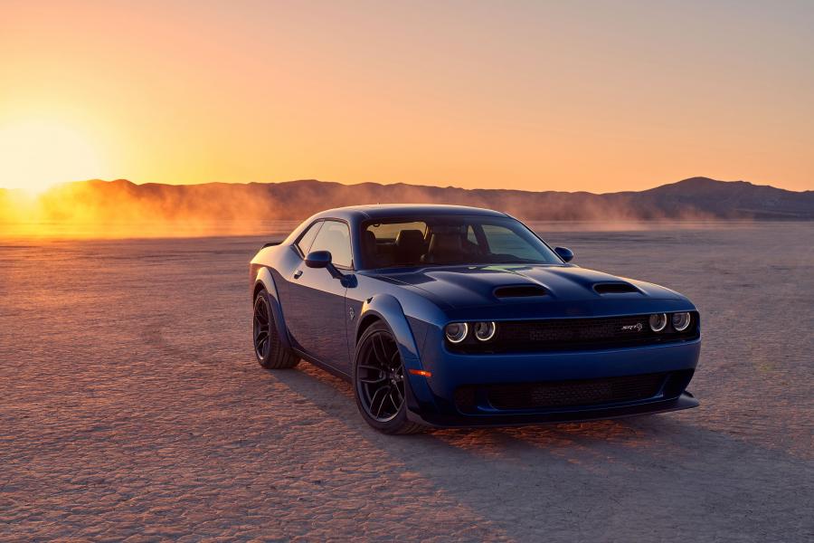  Dodge Challenger SRT Hellcat Widebody (LC) 2018 года  (фото 20 из 24)